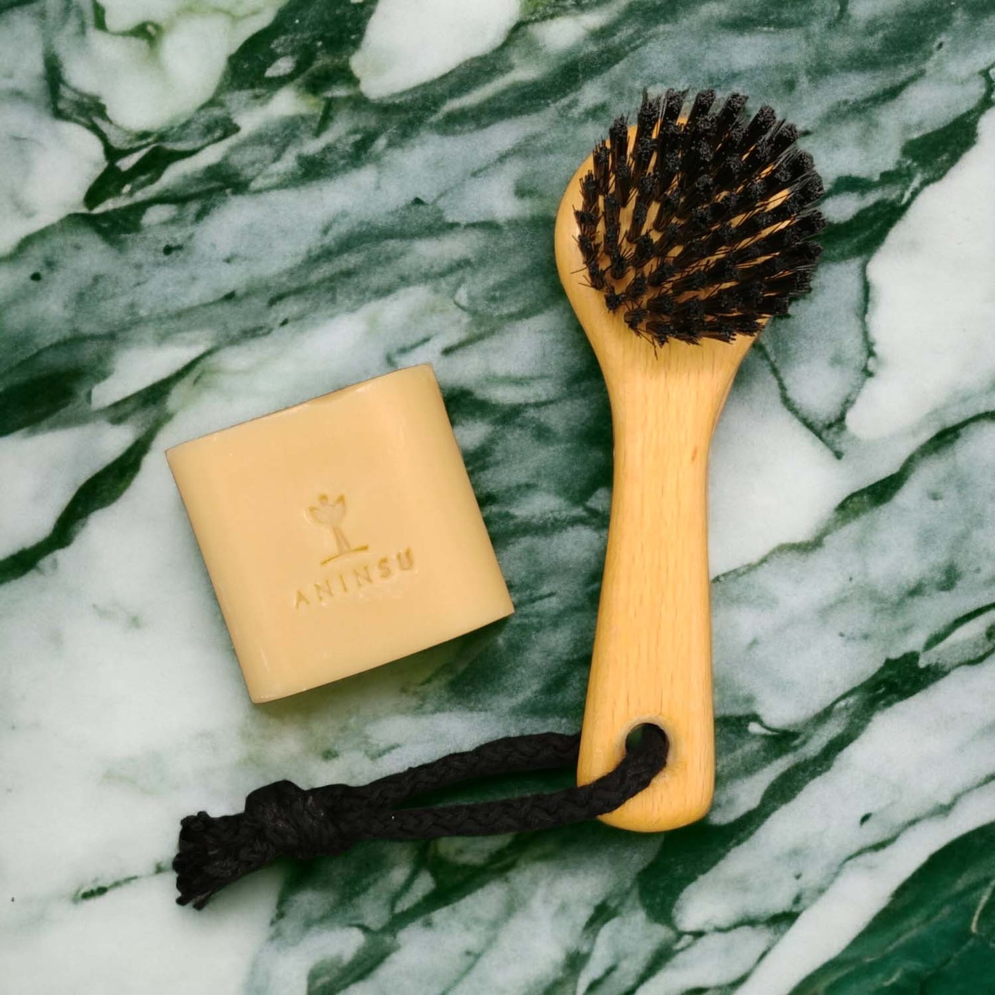 Ritual: Wash & Brush